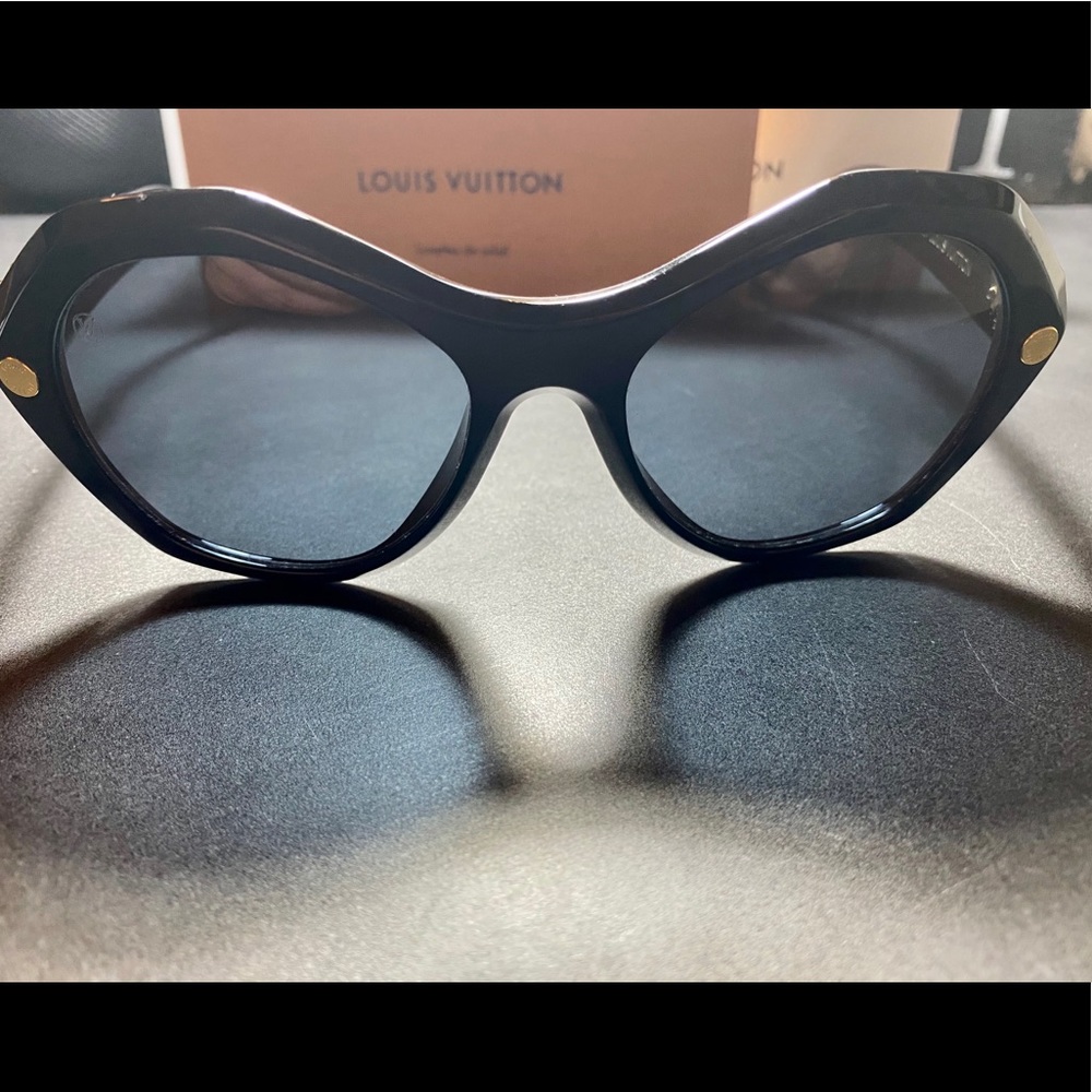 Louis Vuitton women’s sunglasses